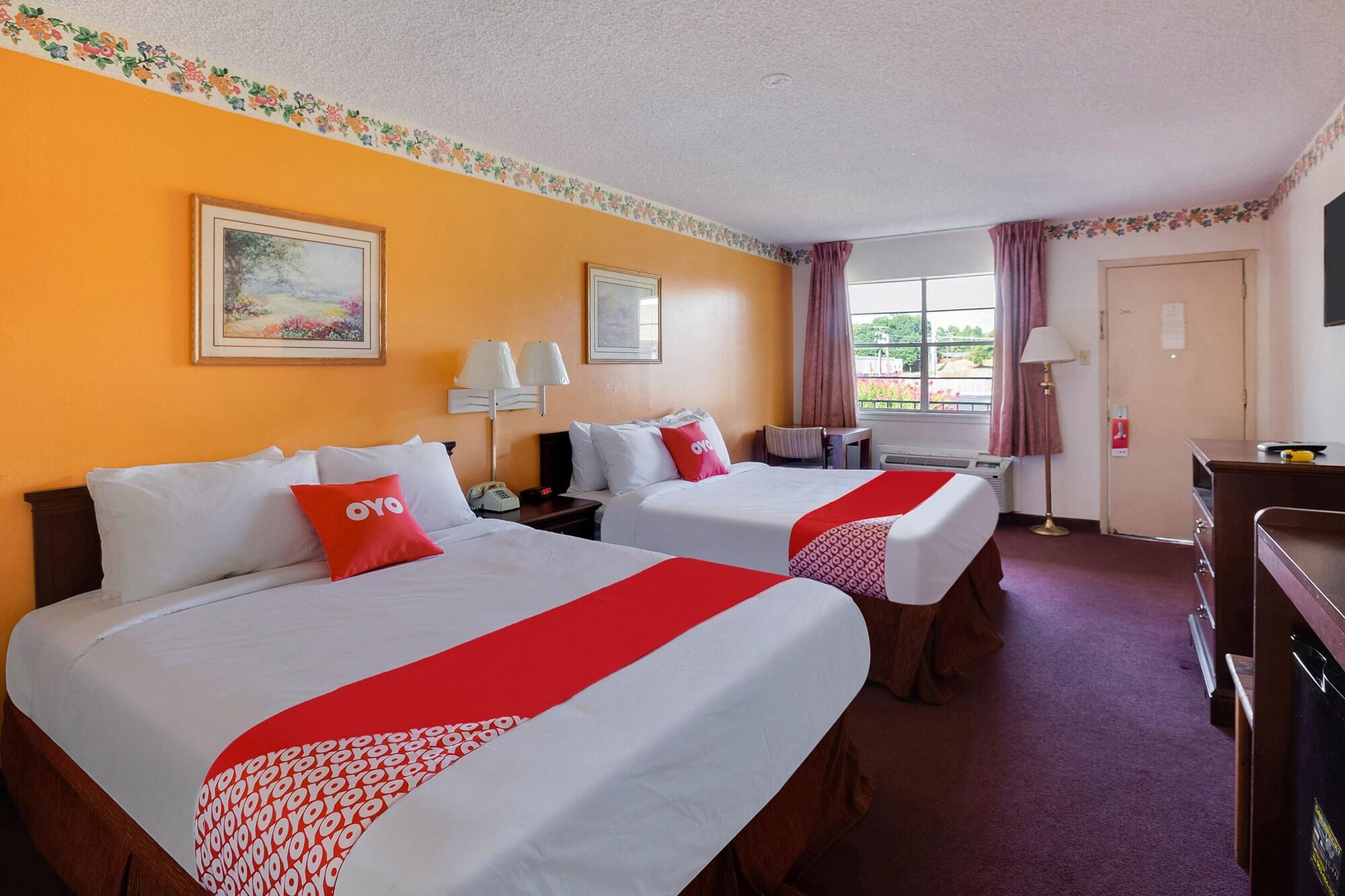 Oyo Hotel Tyler Lindale Bagian luar foto