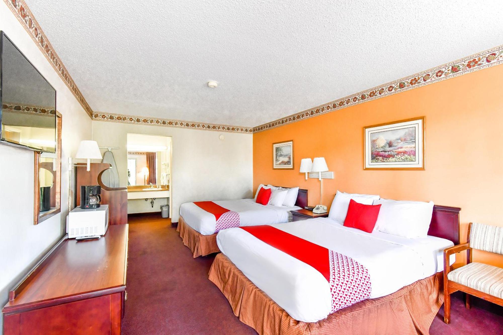 Oyo Hotel Tyler Lindale Bagian luar foto